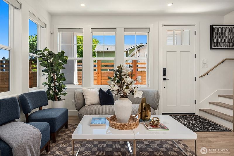 4th image of 7546 26th Avenue NW #B