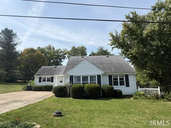 501 N Poe St, Paoli, IN 47454