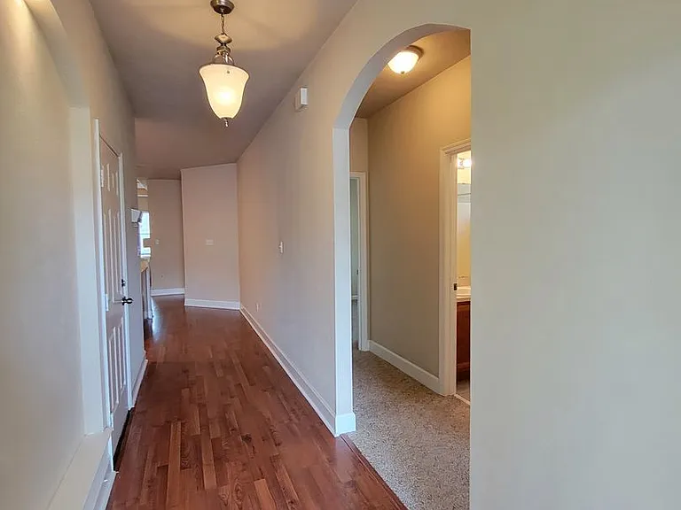 5521 Hampton Woods Way — Photo 4