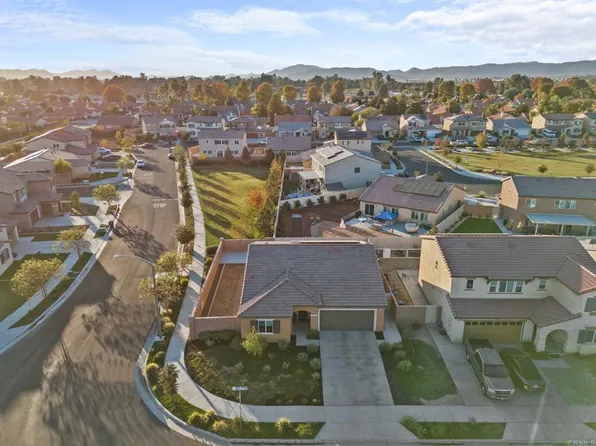 1283 Tradition Ave, Hemet, CA 92543