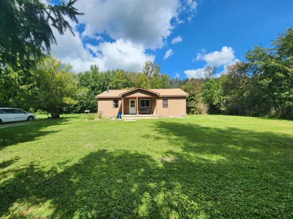 15825 27 Mile Rd, Ray, MI 48096