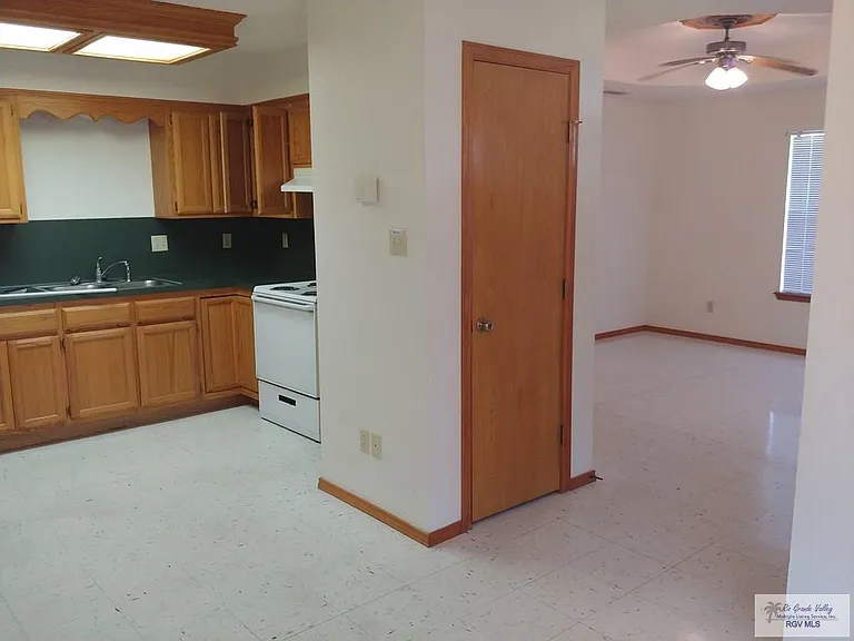 939 Cielo Grande Dr — Photo 16