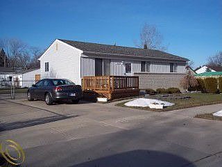 1st image of 29955 Drager Dr