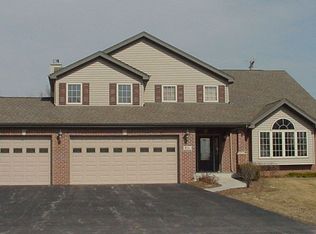 47 W Richton Rd, Crete, IL 60417