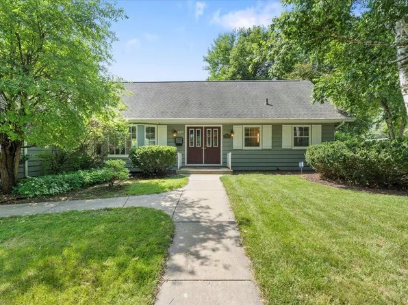 6337 Piping Rock Rd, Madison, WI 53711