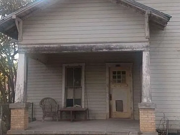 502 N Avenue D, Clifton, TX 76634