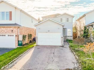 317 Bankside Dr, Kitchener, ON N2N 3K2