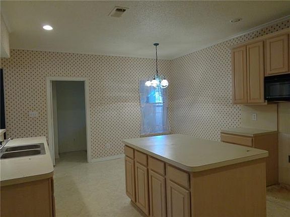 4th image of 1206 San Miguel Dr