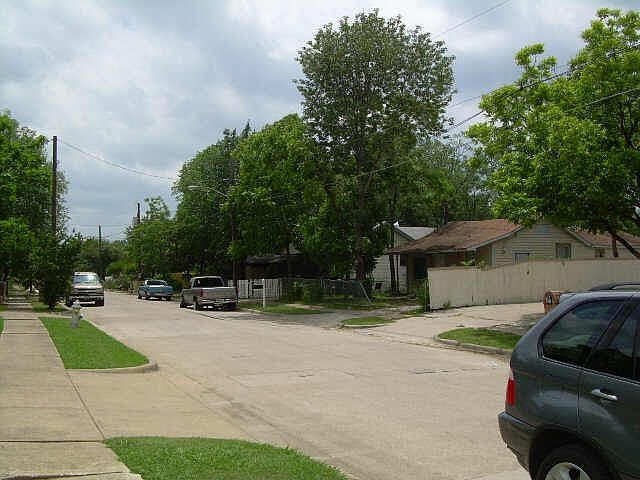 2nd image of 4022 Abilene St