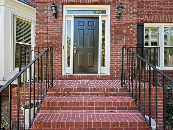 2nd image of 3993 Ironhill Ln
