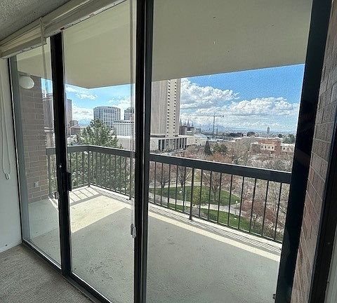 5th image of 123 E 2nd Ave