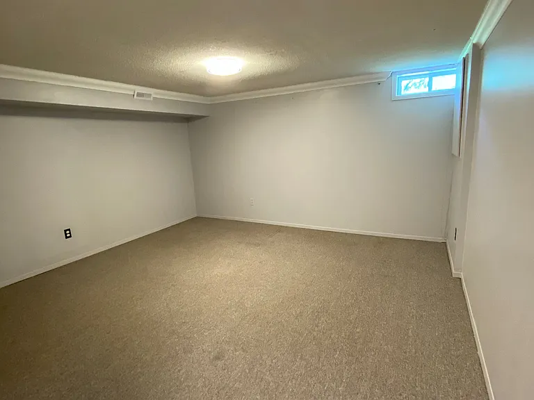 115 Main St S #21 — Photo 16