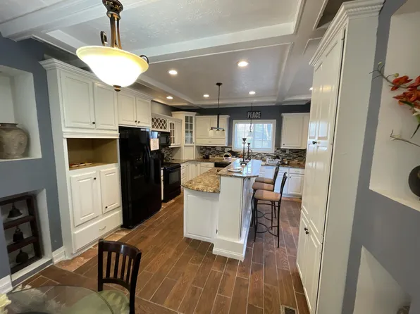 3119 N College Ave, Indianapolis, IN 46205