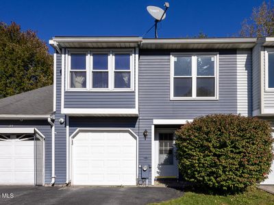 32 Carriage Road, Clifton Park, NY, 12065