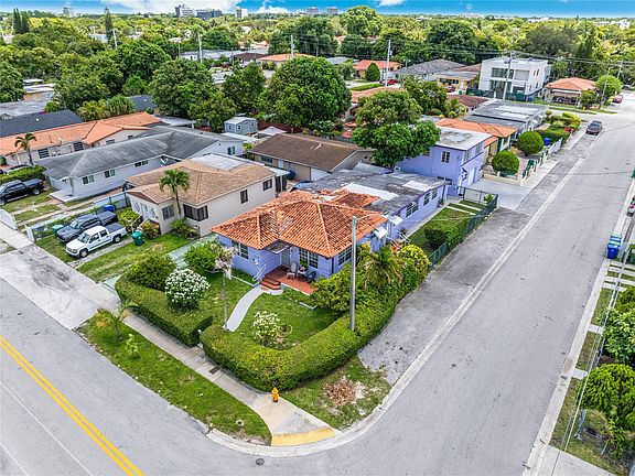 5th image of 2490 SW 17th Street