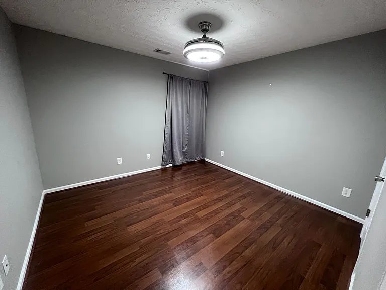 4234 Windale Dr — Photo 8