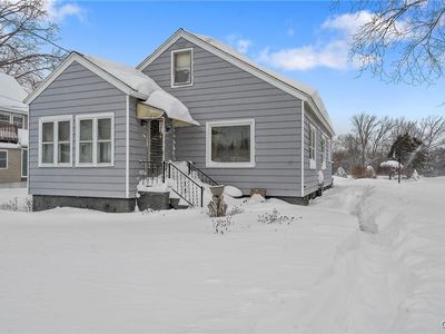 704 State Fair Blvd, Syracuse, NY, 13209