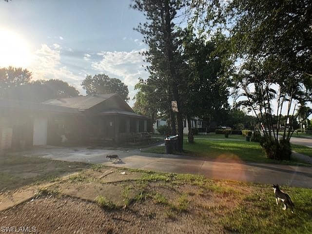 1st image of 420 Fairfax Dr #1-2-3