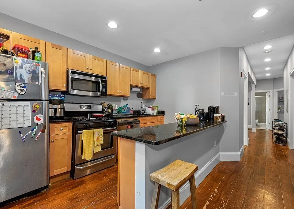 16 Sewall St #1A