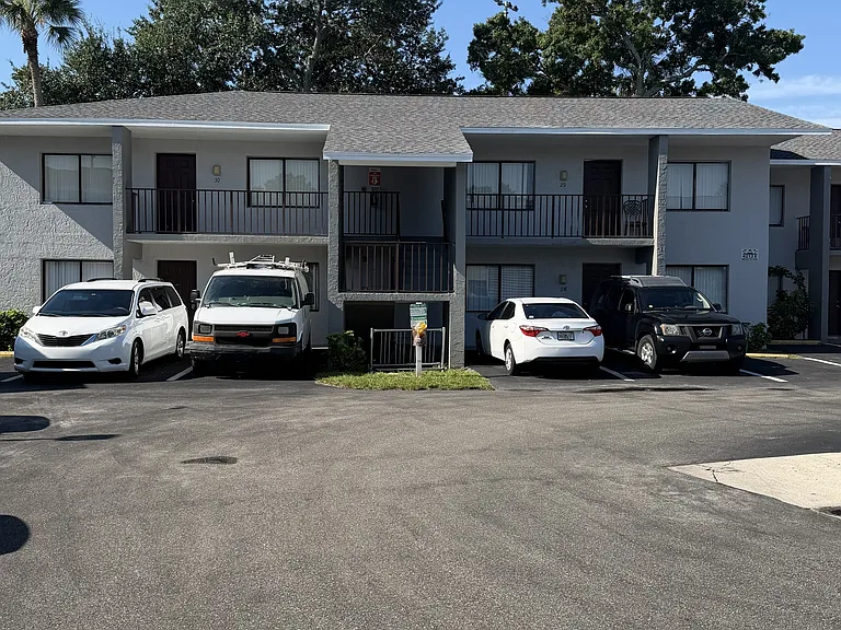 4214 Desoto Ave — Photo 19
