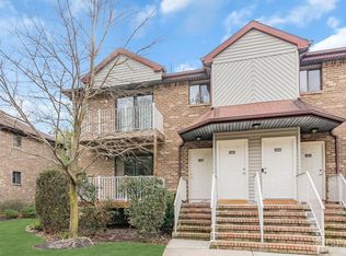 4401 Birchwood Ct, North Brunswick, NJ 08902