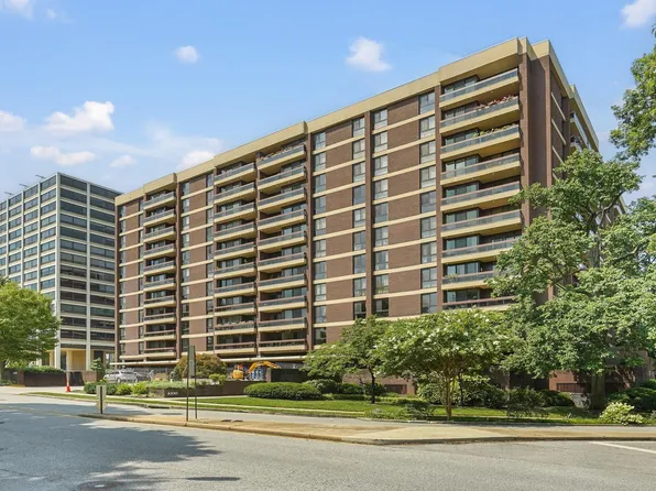 4100 N Charles St Unit 909, Baltimore, MD 21218