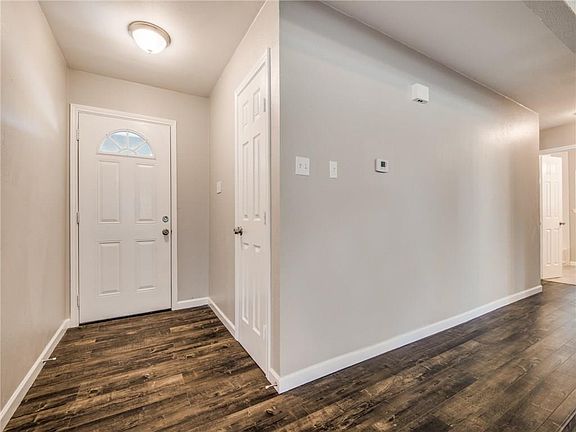 3rd image of 3408 Meadow Wood Ct