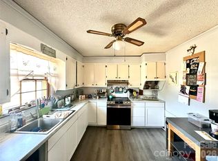 2415 Heavner Rd, Lincolnton, NC 28092