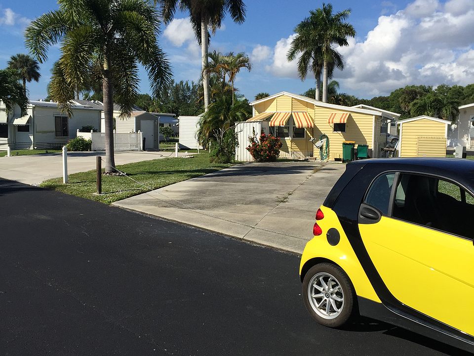 1st image of 20 Pearl Dr