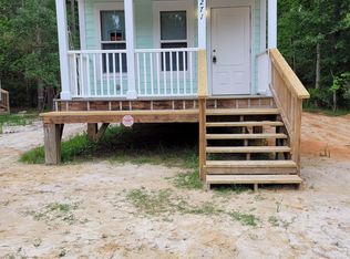 7271 Walthall St, Bay Saint Louis, MS 39520