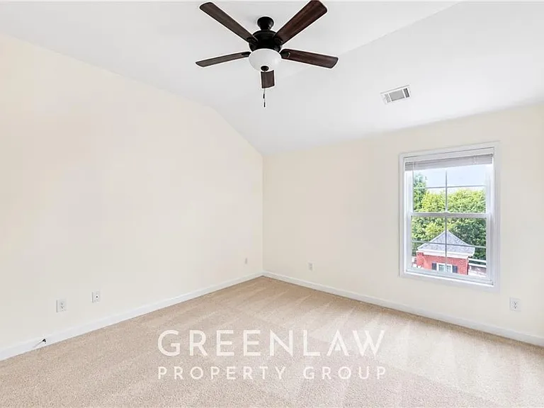 7403 Lowery Oak Dr — Photo 25
