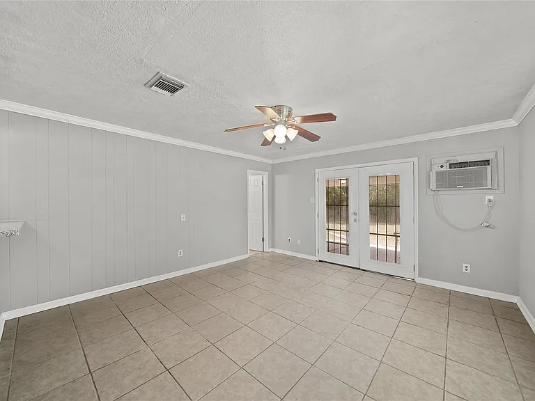 2835 Dragonwick Dr — Photo 16