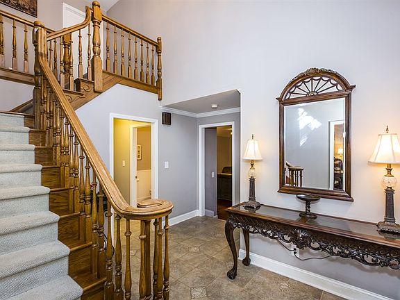 4th image of 5018 Marci Ln