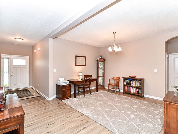 3rd image of 8937 Stoney Meadow Blvd