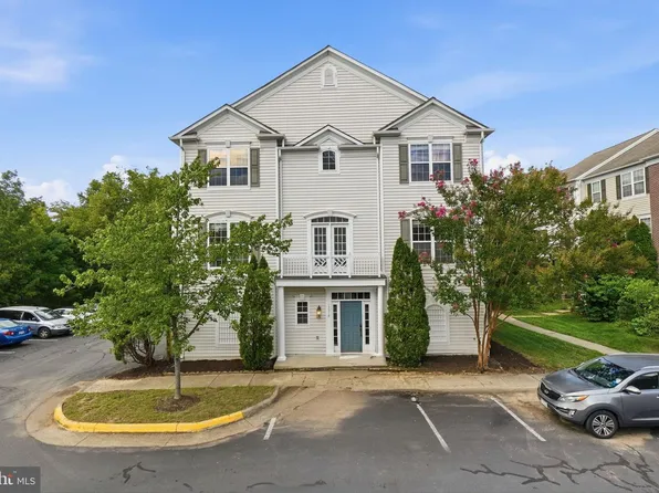 13318 Summer Garden Walk, Centreville, VA 20120