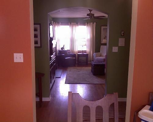 4th image of 4901 N Wolcott Ave APT 2B