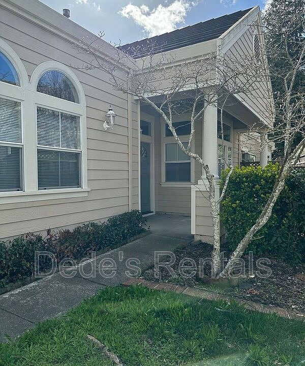 1715 Zinfandel Dr, Petaluma, CA 94954 Zillow