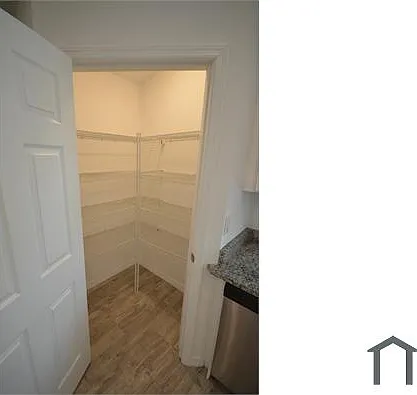 2225 Carver Ave — Photo 17