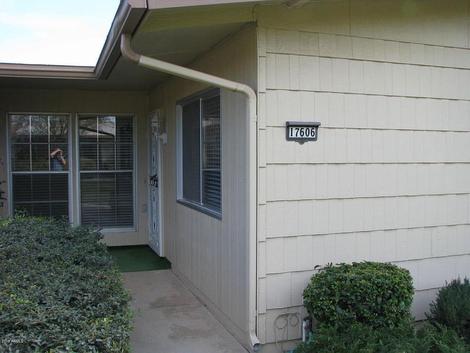 1st image of 17606 N 104th Ave