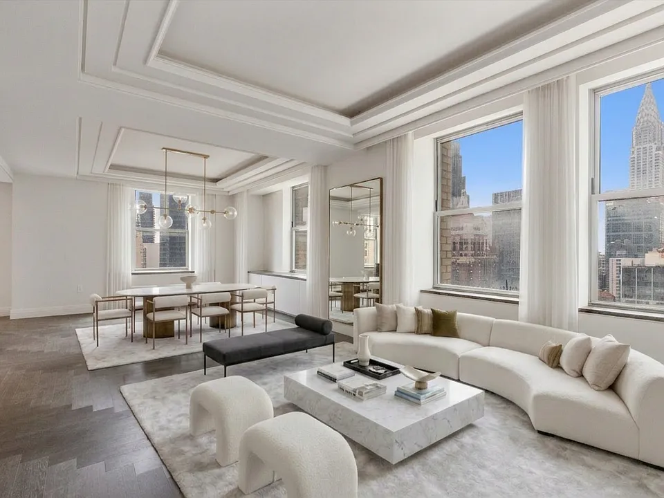 303 Park Ave #2811