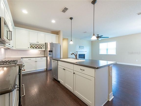 4th image of 8132 Atlantic Puffin St