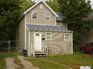 3 Brightside Ave, Central Islip, NY 11722