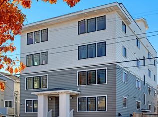 8543 Midvale Ave N, Seattle, WA 98103