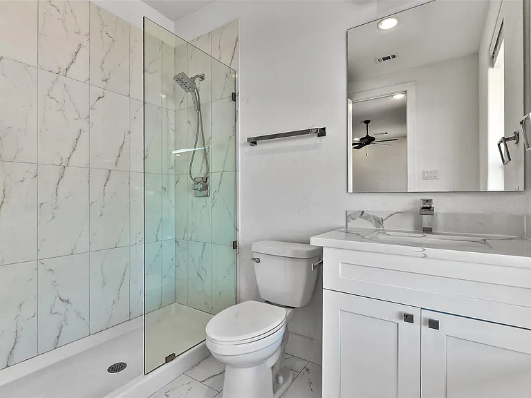 4006 Fort Bend Dr — Photo 23