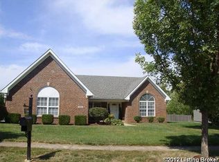 7244 Black Walnut Cir, Louisville, KY