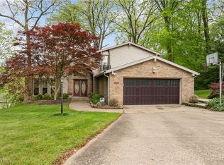 2990 Wildridge Dr NW, Massillon, OH