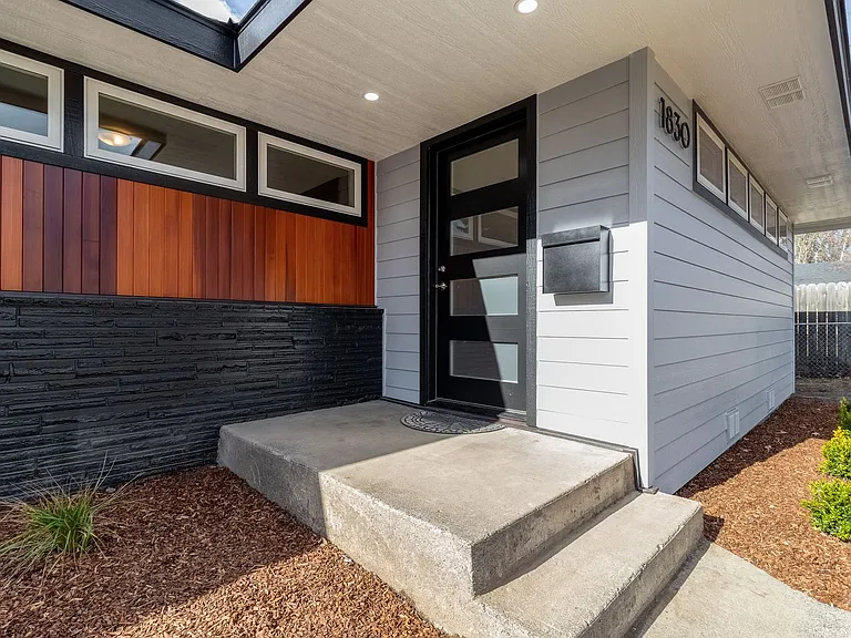 1830 Echo Pl — Photo 27