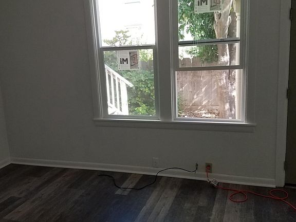 livingroom looking at front door
