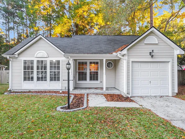 329 Damascus Dr, Summerville, SC 29483