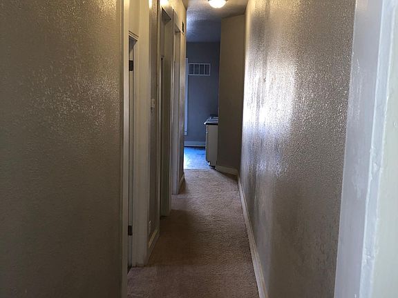3rd image of 1307 Penn St